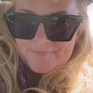 Meet your Posher, Ray